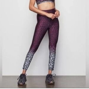 Good American - Burgundy and White Leopard Animal Print Leggings, size 0